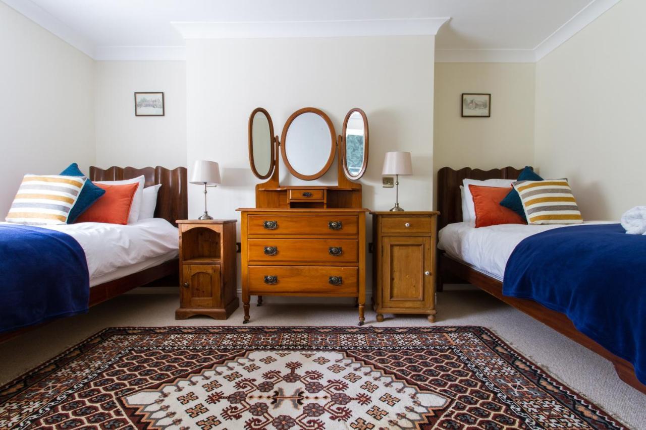 The Portland Guesthouse Челтнъм Екстериор снимка