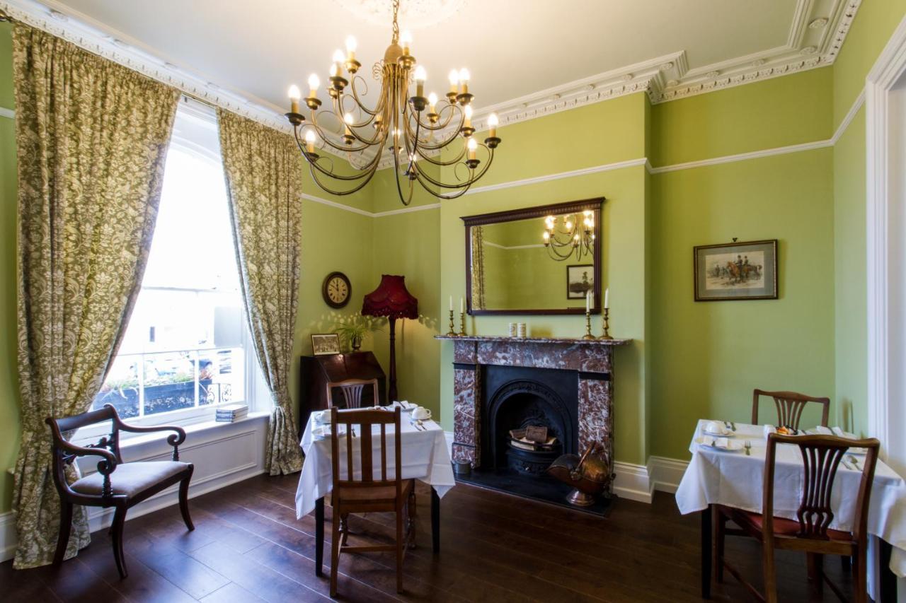 The Portland Guesthouse Челтнъм Екстериор снимка